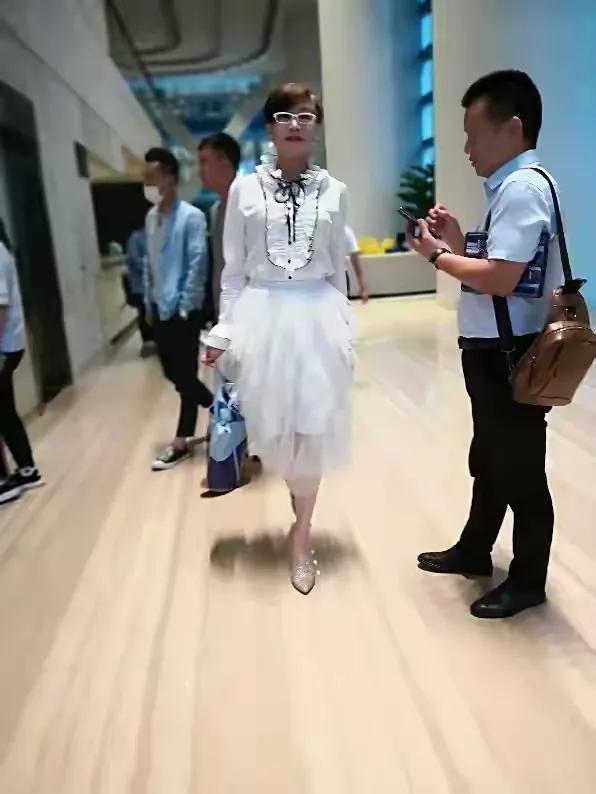 金融街做空,金融街电讯深度观察杜猛