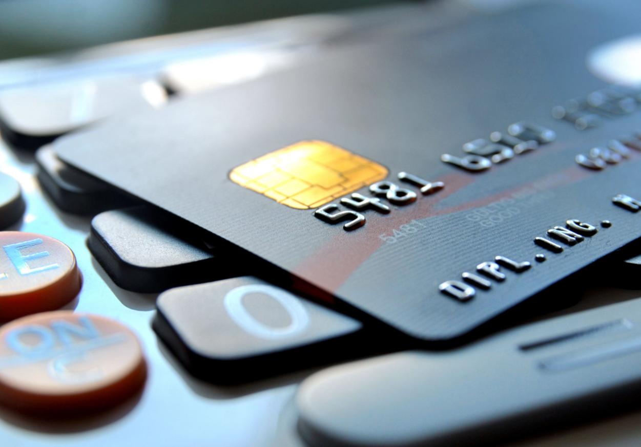 三类银行账户被注销,银行卡涉案注销了不能办卡怎么办