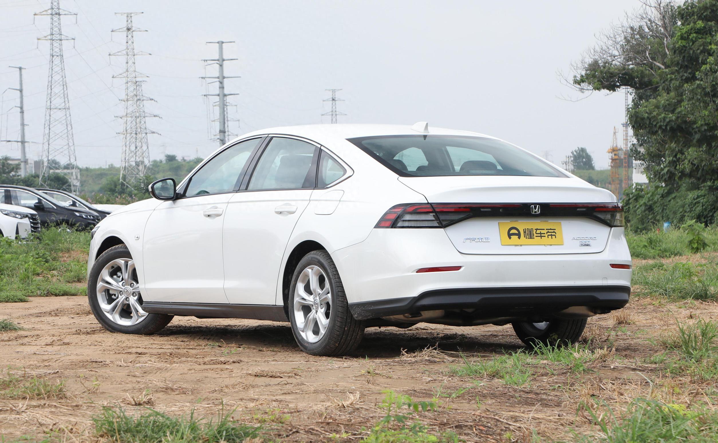 本田雅阁这款车值不值得购买,16万公里的本田雅阁值得入手吗