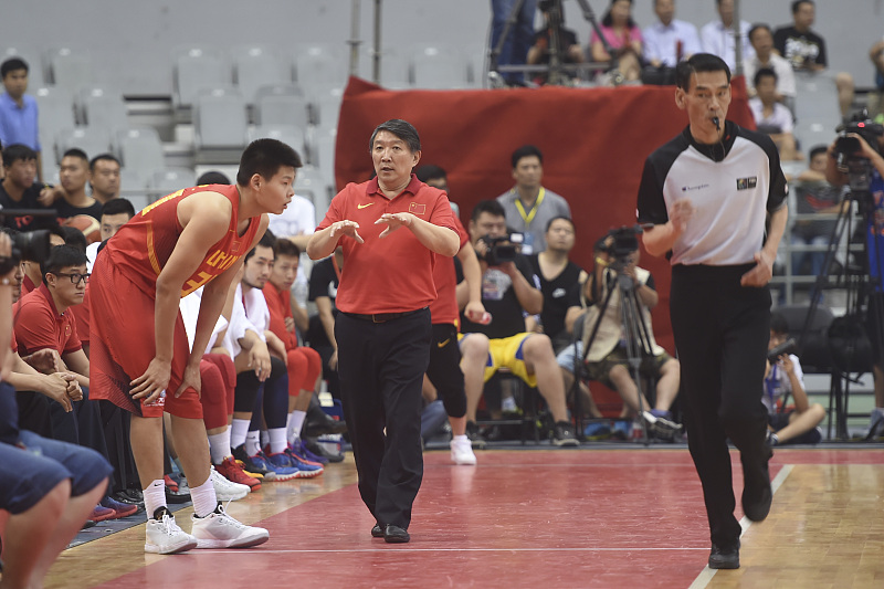 后卫高大化,后卫崔晓龙