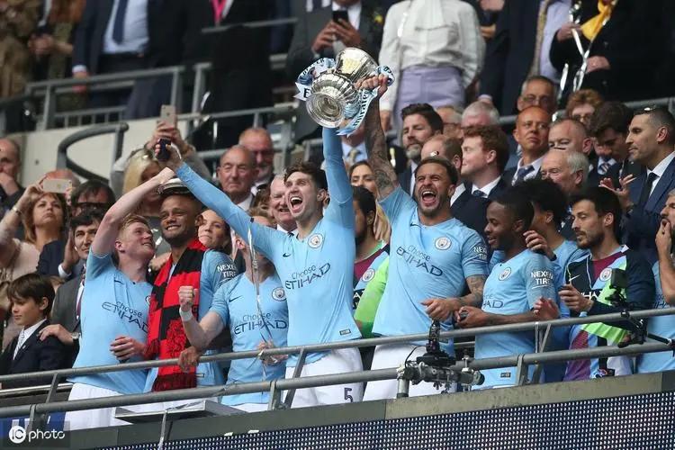 曼城英足总杯冠军瓜迪奥拉,瓜迪奥拉在曼城获得足总杯