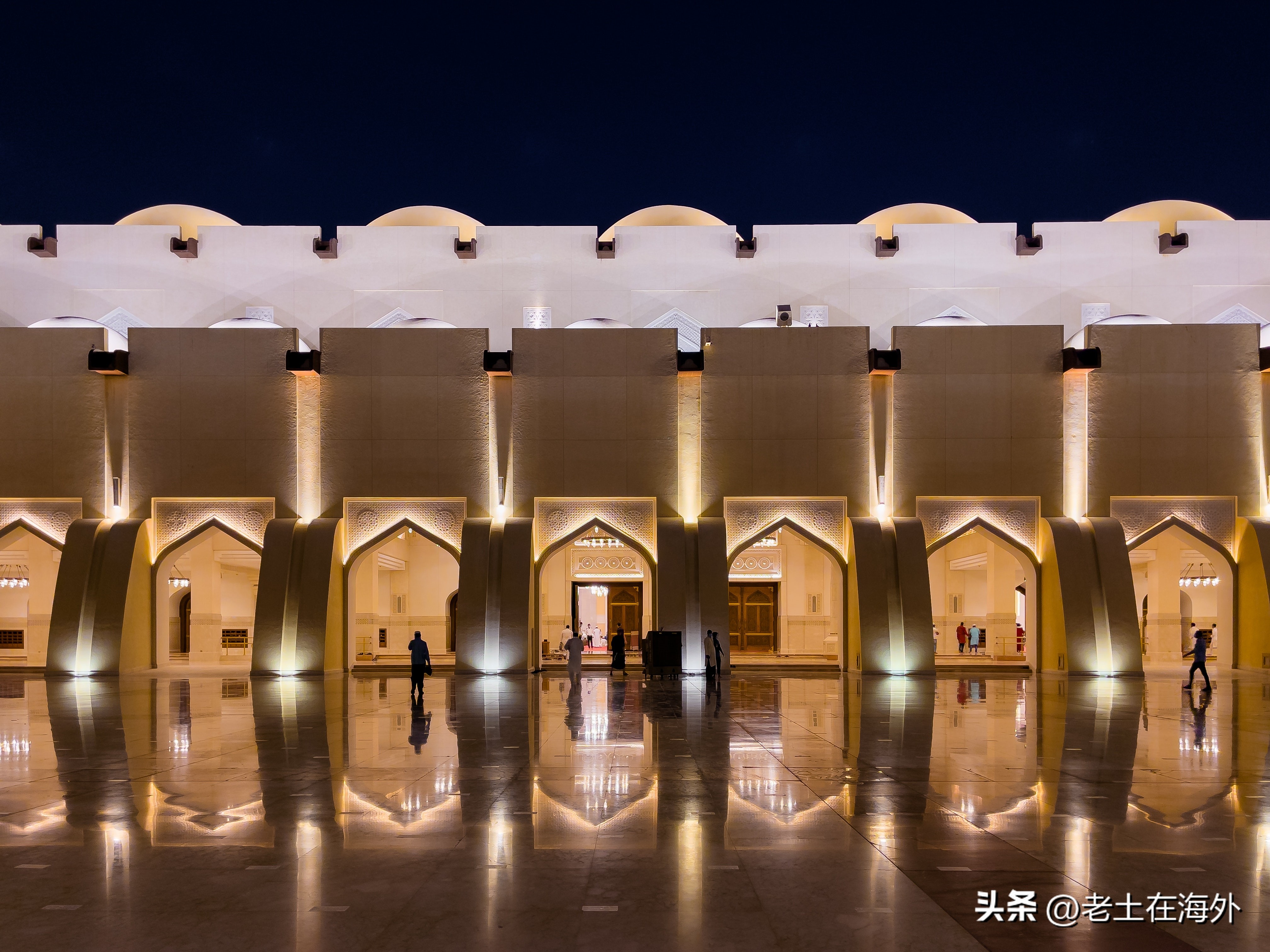 举办世界杯的卡塔尔究竟有多富,卡塔尔耗资2200亿打造世界杯