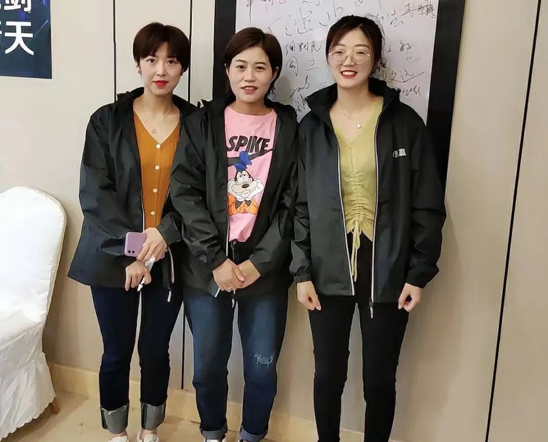 80后宝妈辞职带娃再次创业,宝妈带娃创业月入5位数