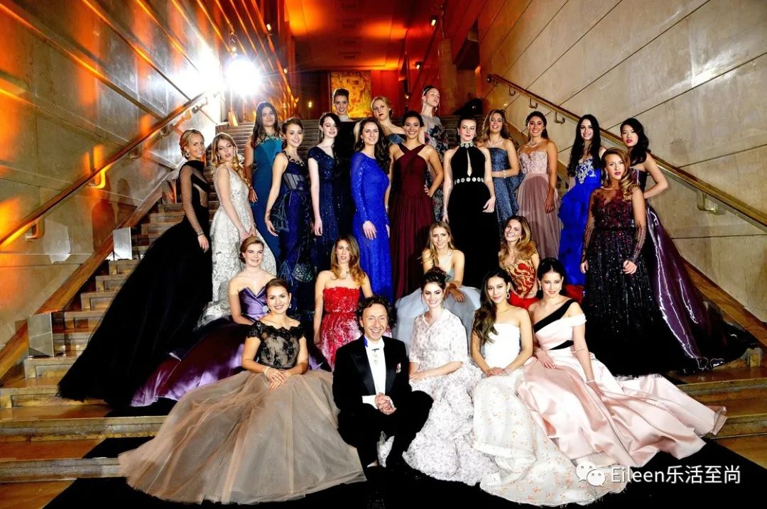 刚走红就被挖出黑料,刚走红就耍大牌被央视批评