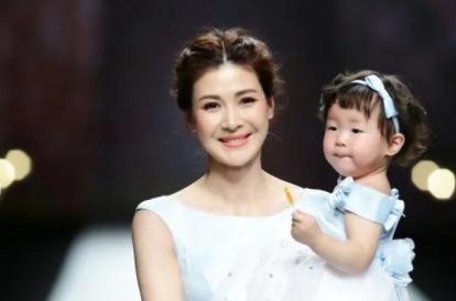 童蕾嫁给了富豪,童蕾离婚后再婚了吗