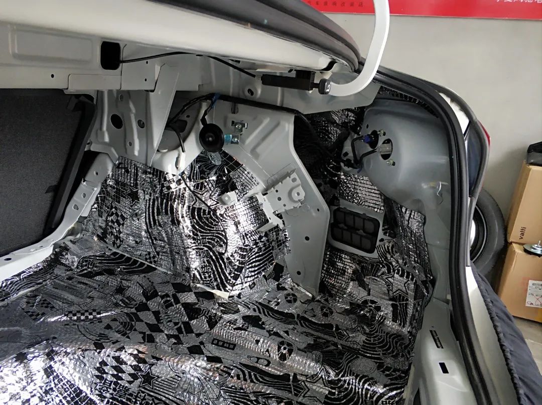 流连忘返，畅听所爱，马自达昂克赛拉升级德国喜力士F62C音响