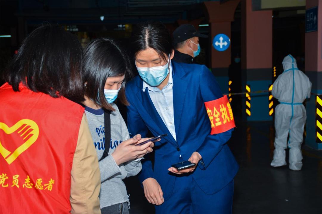 赞！同心抗疫，世纪金源服务筑牢疫情防控社区防线