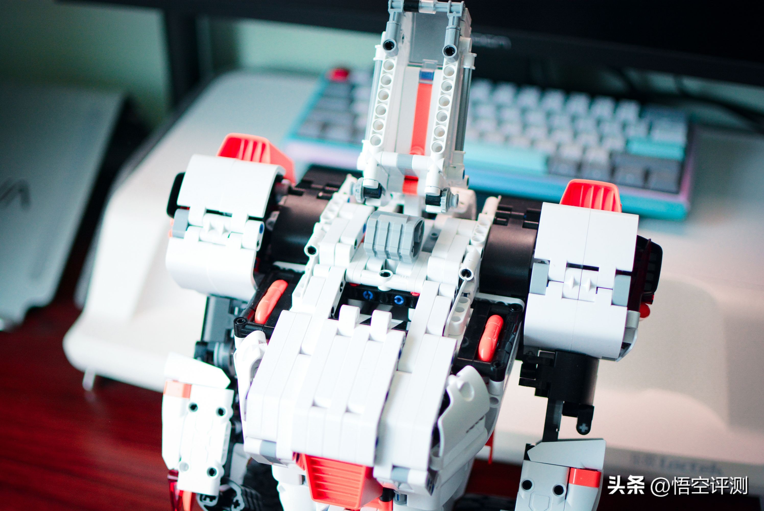 积木可编程机器人,ONEBOT积木平衡机器人2代