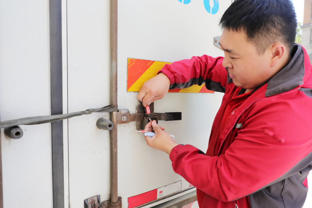 搬家打包怎么办？这4个高效打包小技巧，简直相见恨晚