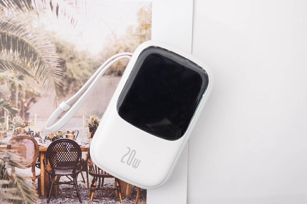 不伤苹果手机的充电宝测评,1w毫安充电宝苹果适配测评