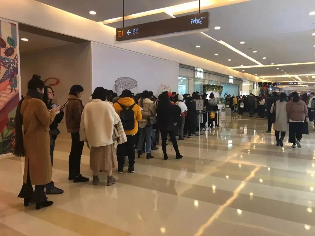 出事了!「烘焙第一股」人去楼空!两大顶流烘焙官宣闭店