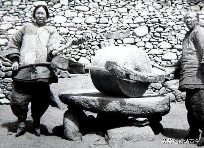 鏃ユ湰渚靛崕鍏借鐓х墖,鏃ュ啗渚靛崕鍏借