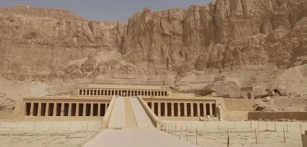 古埃及为什么没有留下标志性建筑,古埃及和古希腊建筑的主要代表