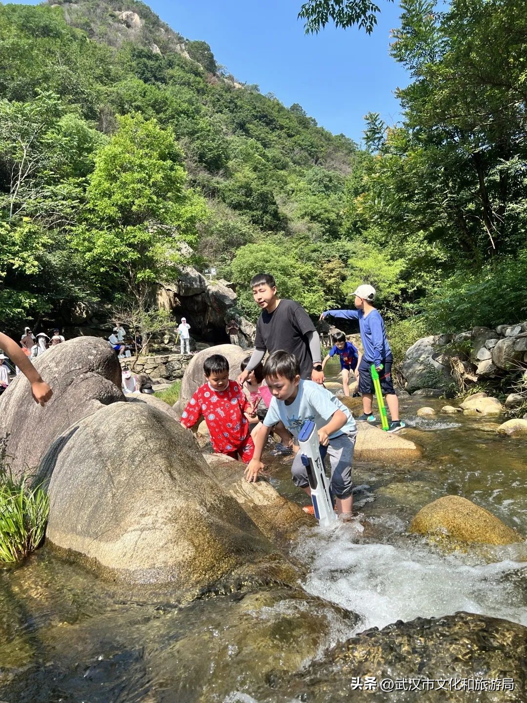 嬉水节攻略,溪谷露营旅游攻略