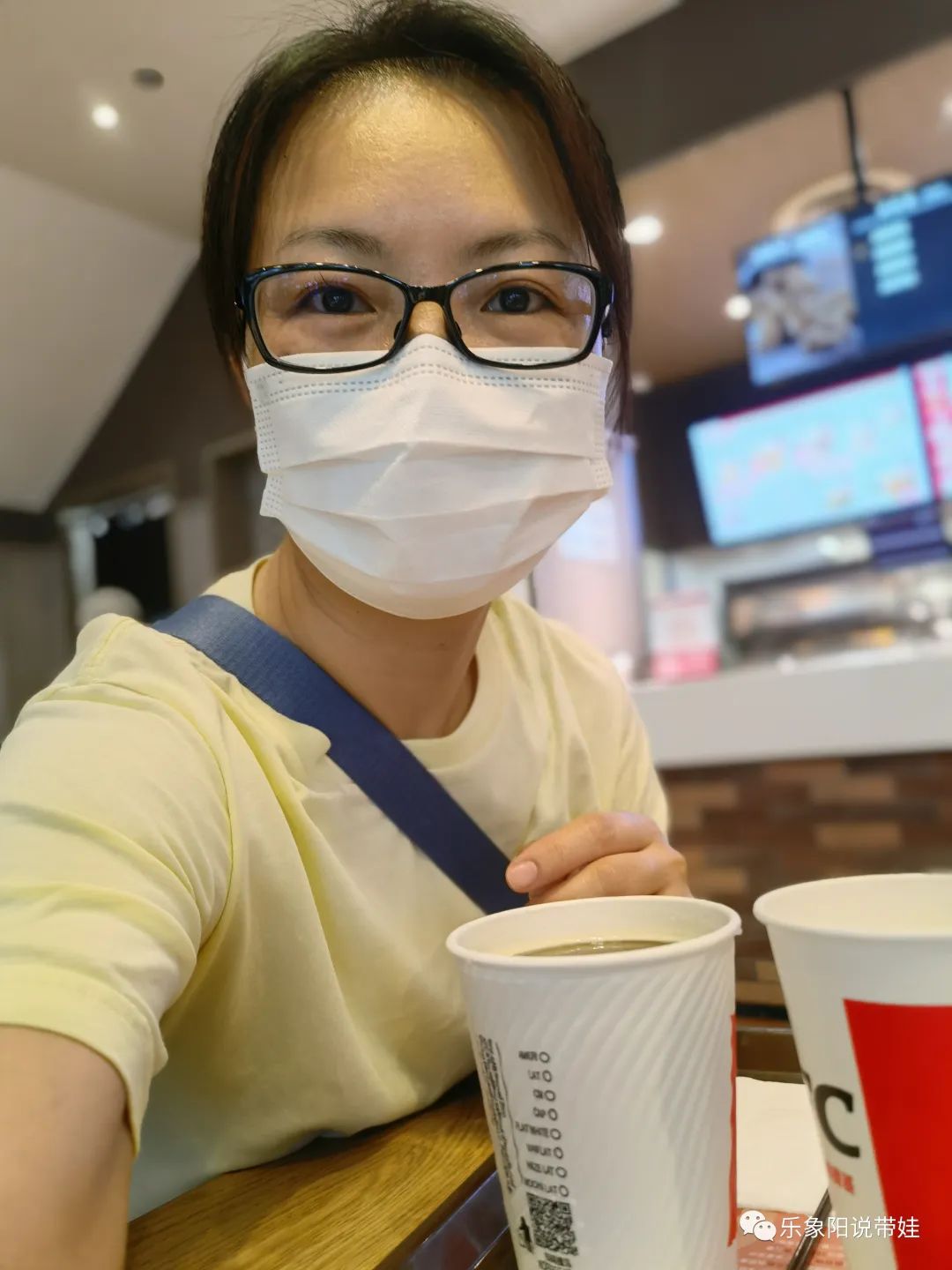 偶遇网红热闹现场,偶遇网红赶大集