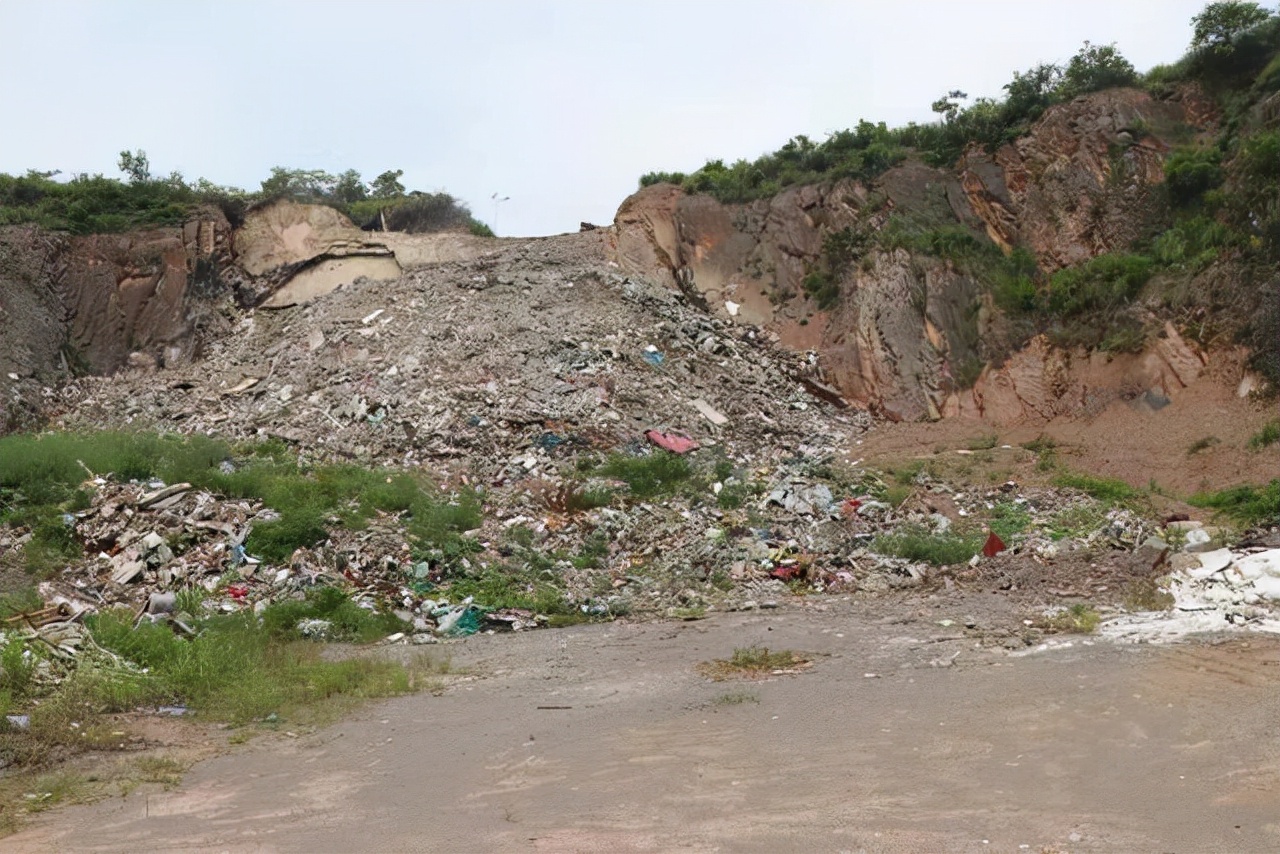 霍金预言人体内有塑料微粒,霍金预言人类还能生存吗