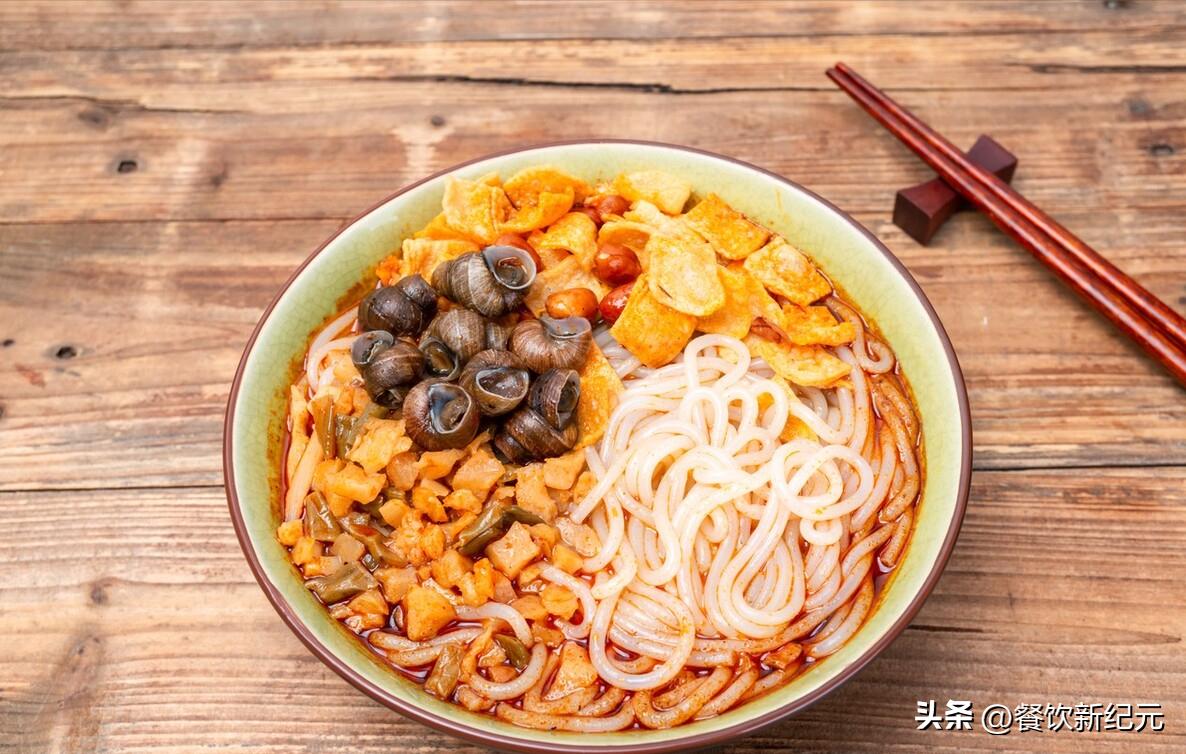 那些尝一口就忘不掉的特色小吃,几十种本土小吃让你一次吃个够