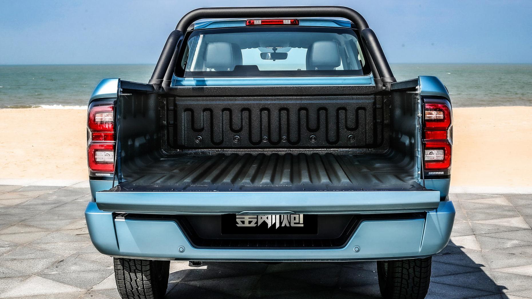 长城金刚炮皮卡多少钱一台,时尚商用皮卡金刚炮正式上市