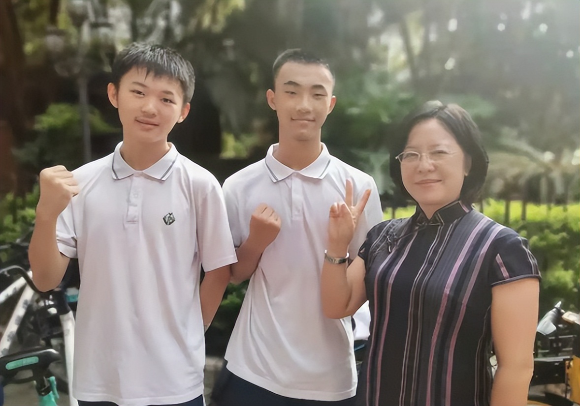 2022广东中考数学卷,2022广东中考数学卷全部