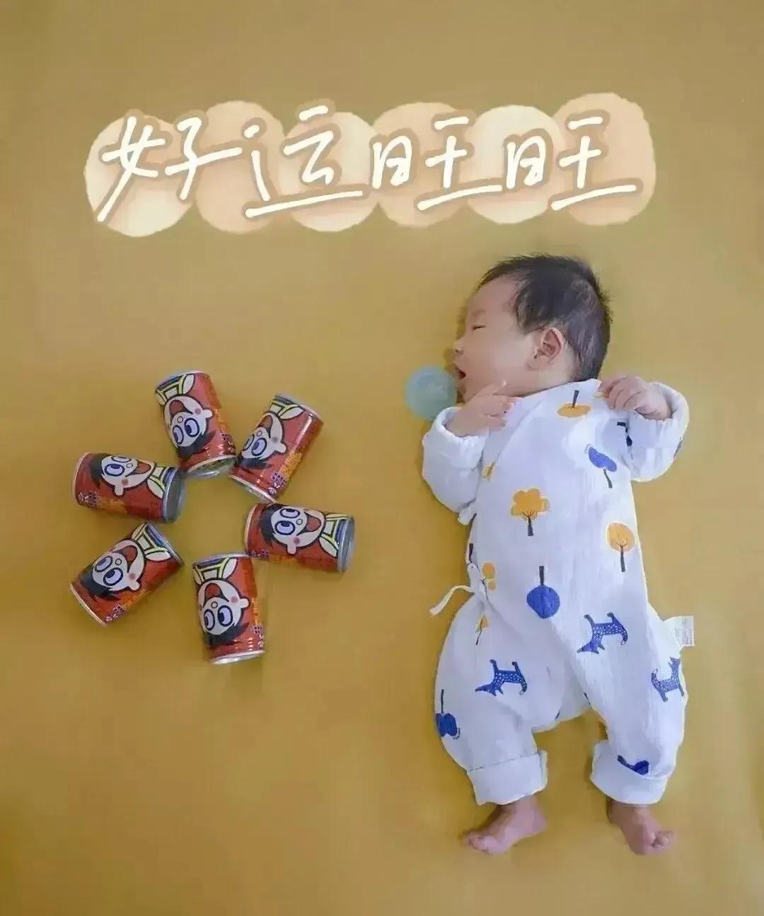 给宝宝满月拍照片怎么拍出高级感,宝宝满月拍照片怎么拍出高级感