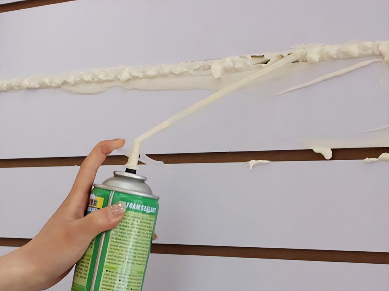 装修时最常用的胶水有哪些,装修最好用哪些胶水呢