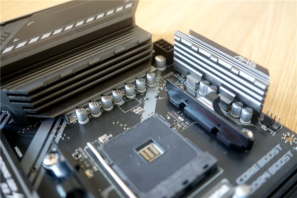 5800X+6600+钢影PF1+飓风S240水冷+阿帕奇机箱的TT半全家桶装机