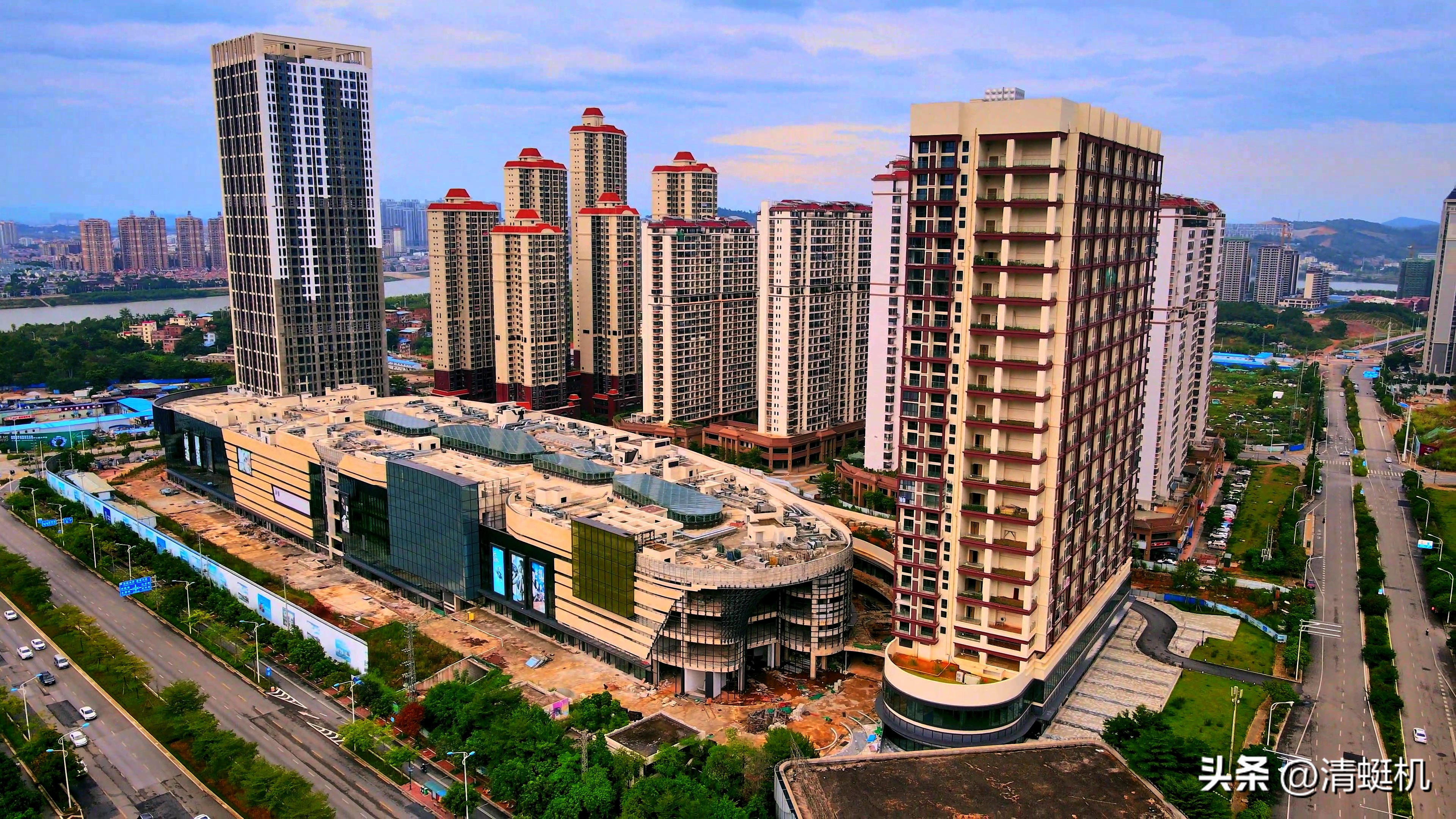 邕宁区和兴宁区离得远吗,邕宁区离兴宁区远吗