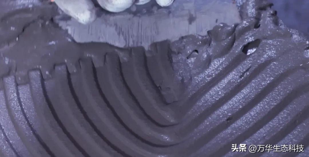 瓷砖背胶和瓷砖胶哪种好,瓷砖背胶和瓷砖胶含甲醛吗