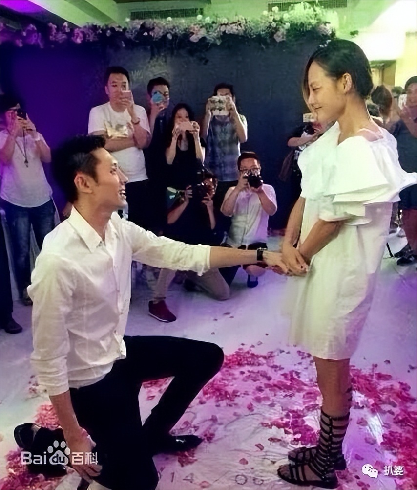 突然离世伤感的句子,有些人突然渐渐离我远去