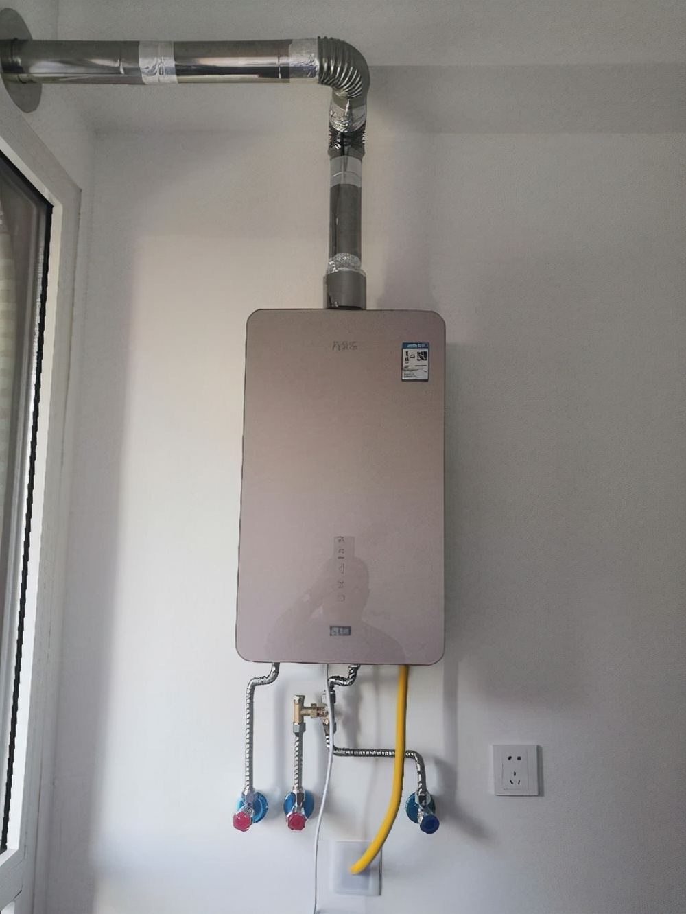 如何避免安装燃气热水器收费,燃气热水器安装费用700多正常吗