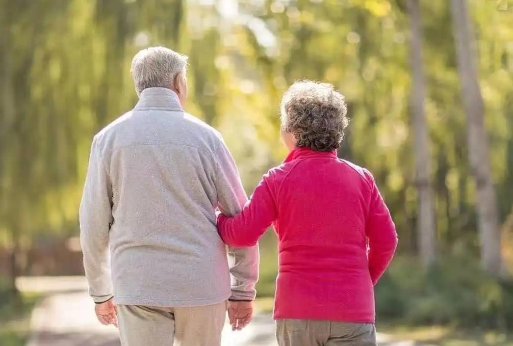 夏季养生中医提醒切记防暑湿,夏季养生7个方法有效祛湿排毒