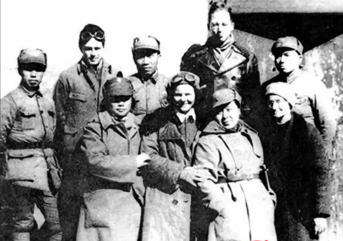 左权的影响力有多大？牺牲后毛主席立下一规矩，沿袭至今都没有改