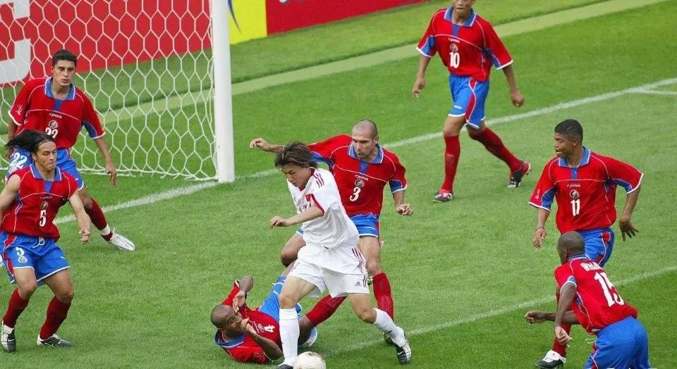 李铁为中国足球带来的进步,国足李铁吹头发