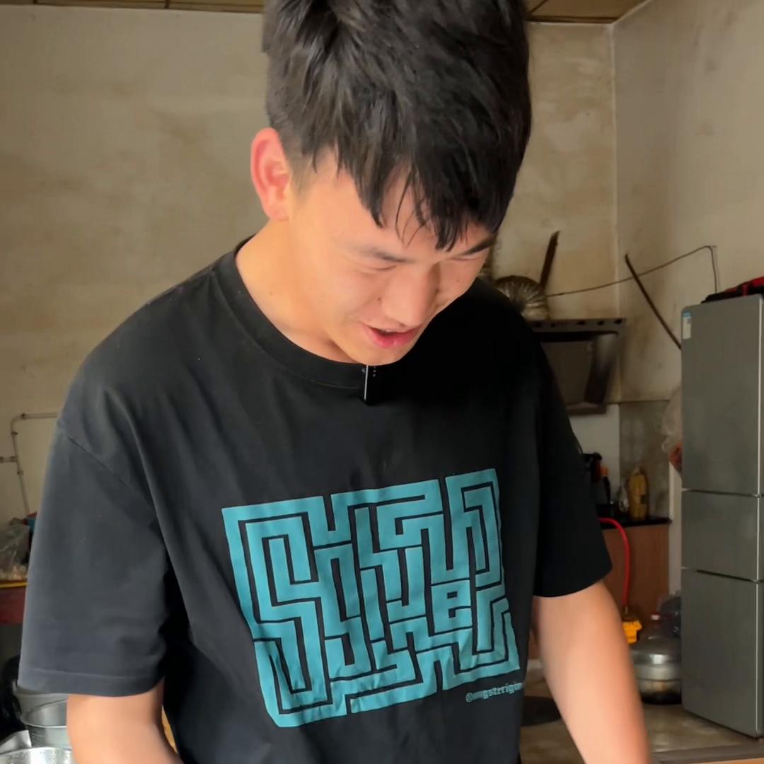 这机子是我卖贵了，还是收便宜了，粉丝实锤我这个小奸商了...