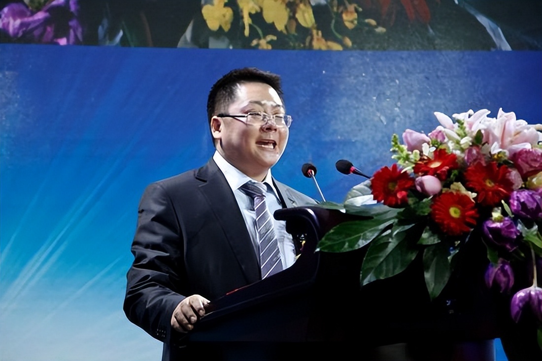 疯狂敛财700亿在缅北追寻历史,富豪在缅甸建立私人武装