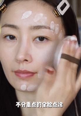 “素颜”和“化妆”穿同一件衣服有什么区别？看完我惊呆了