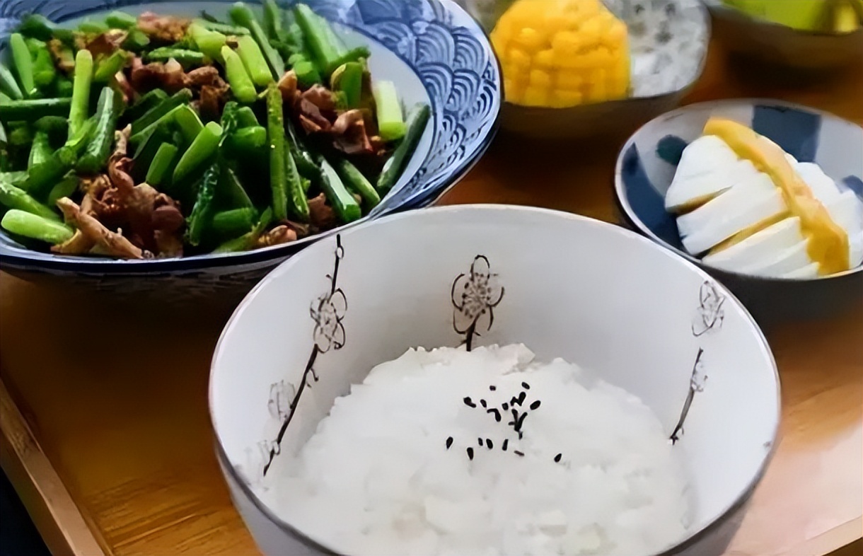 鑰佸勾浜哄枬閰掔殑鍏ぇ寰佸厗,鑰佸勾浜哄枬閰掓敞鎰忚繖鍑犵偣