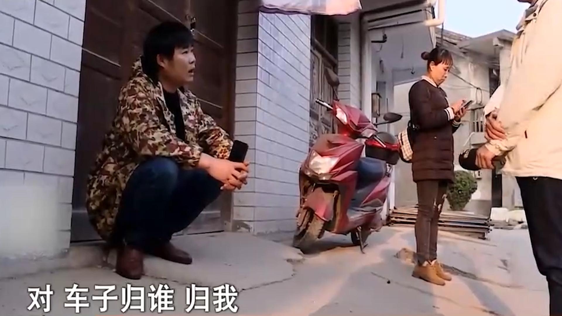 女子怀疑老公出轨求助闺蜜,女子怀疑丈夫出轨丈夫在外面吃面