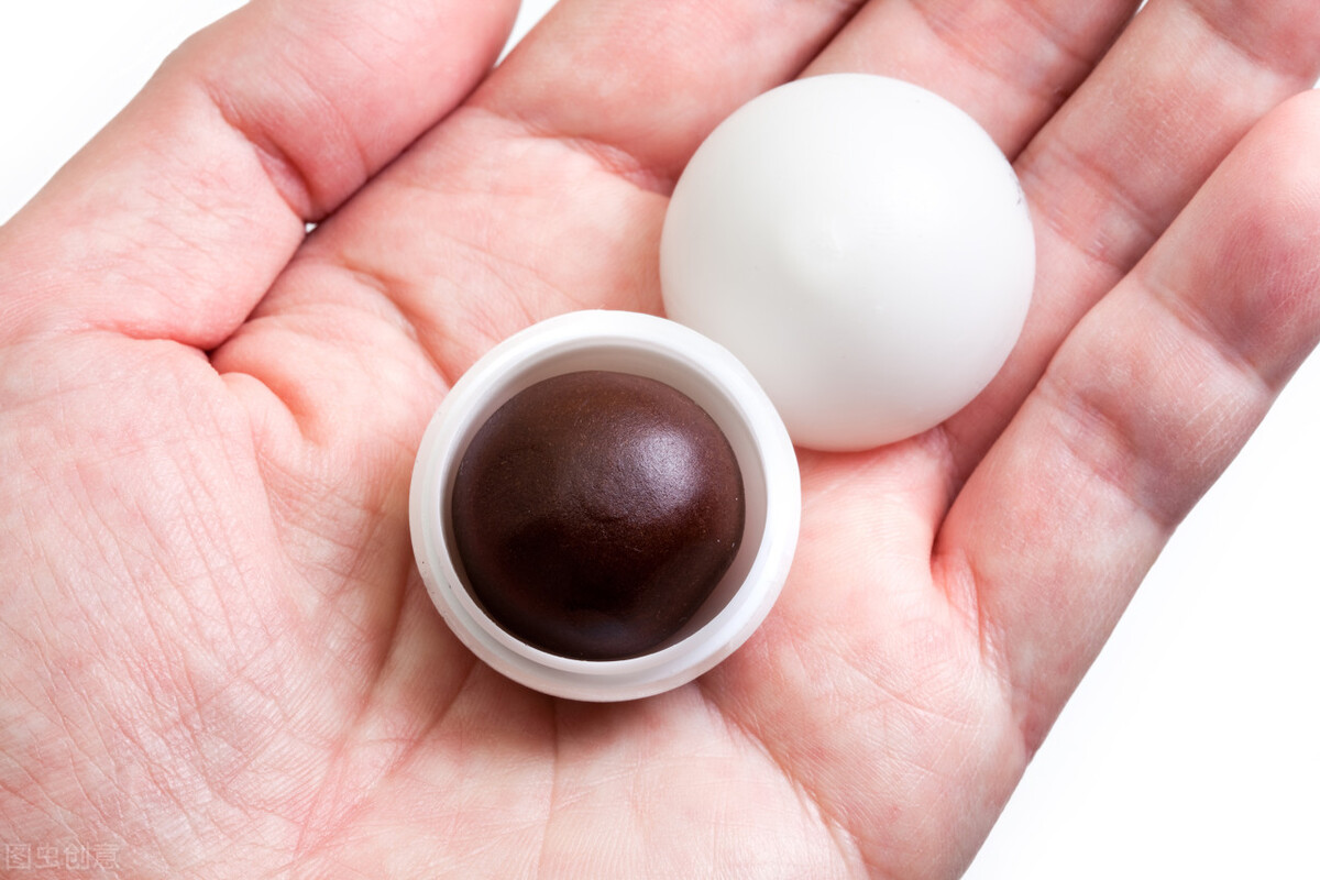 牛黄解毒片跟知柏地黄丸一样吗,牛黄解毒胶囊与知柏地黄丸同服吗