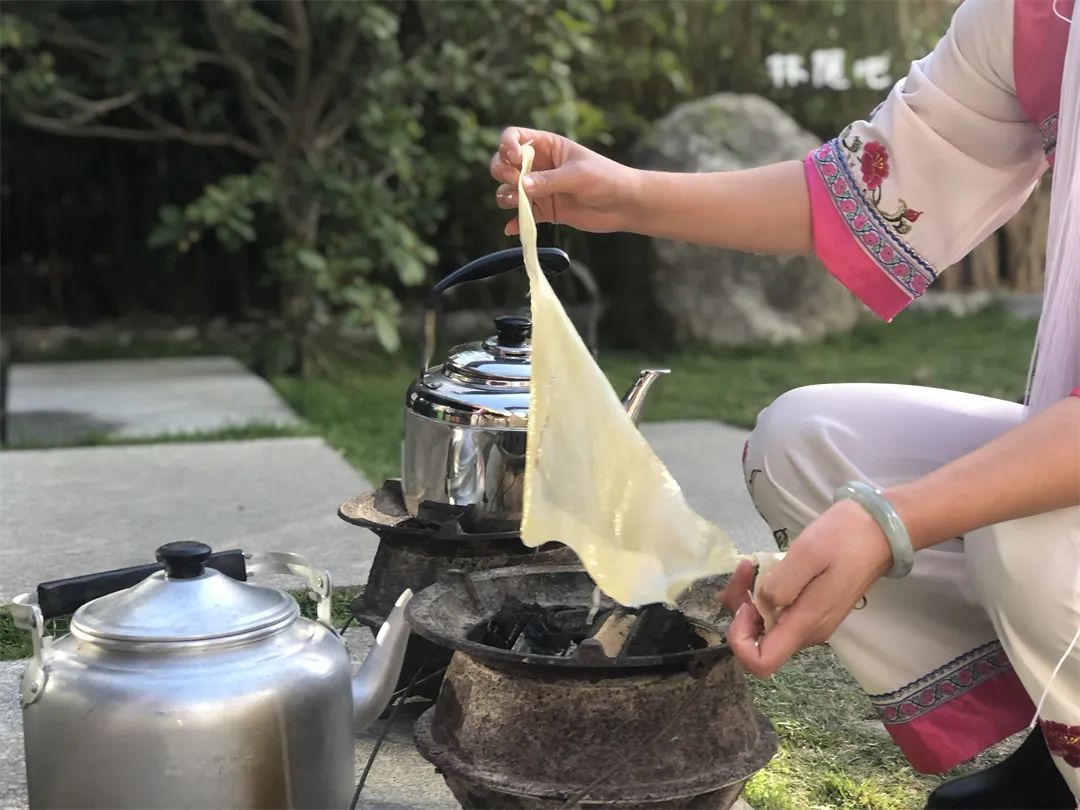 大理白族三道茶:喝出一苦二甜三回味的人生滋味