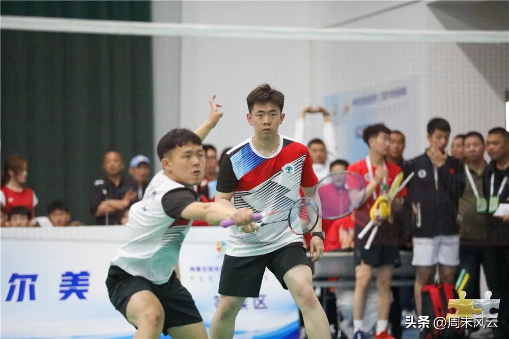 足球比赛高中组,高中足球校园比赛