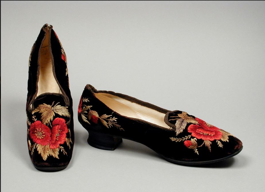 脚大怎么办如何变小,女生脚太大怎么才能变小