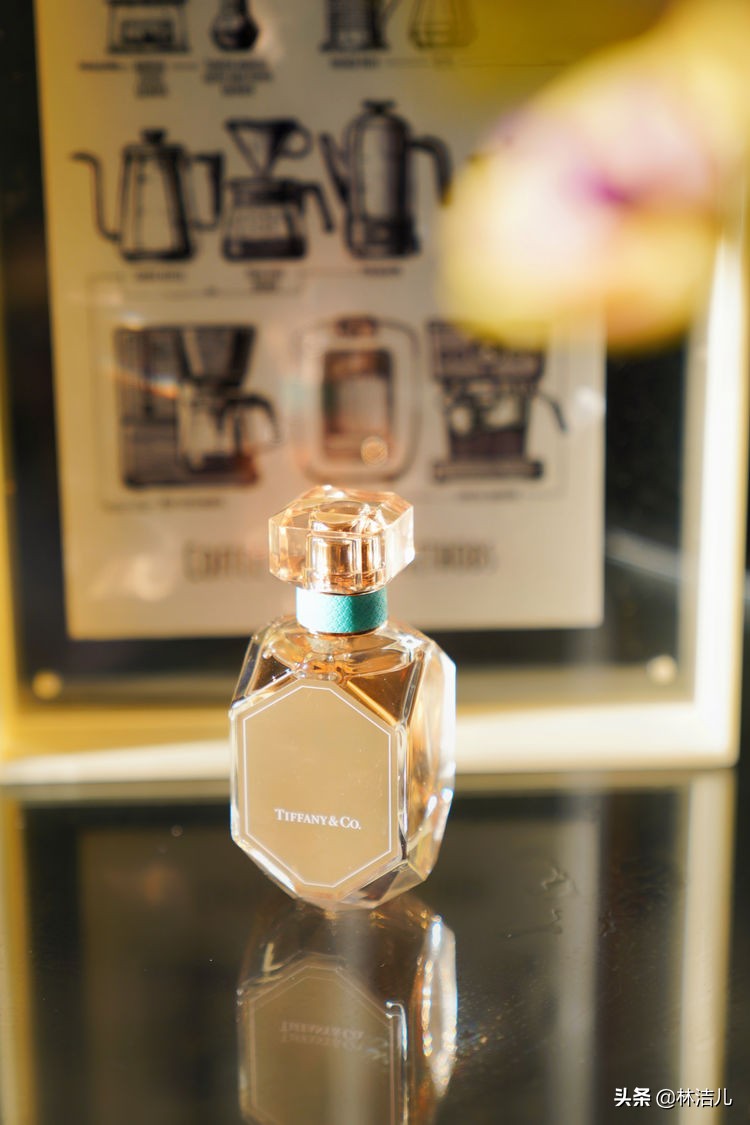 一闻就惊艳的香水荷尔蒙,一闻就很惊艳的香水