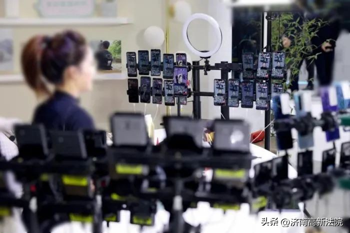 【以案释法】承诺日入数百元的手机矩阵项目靠谱吗？