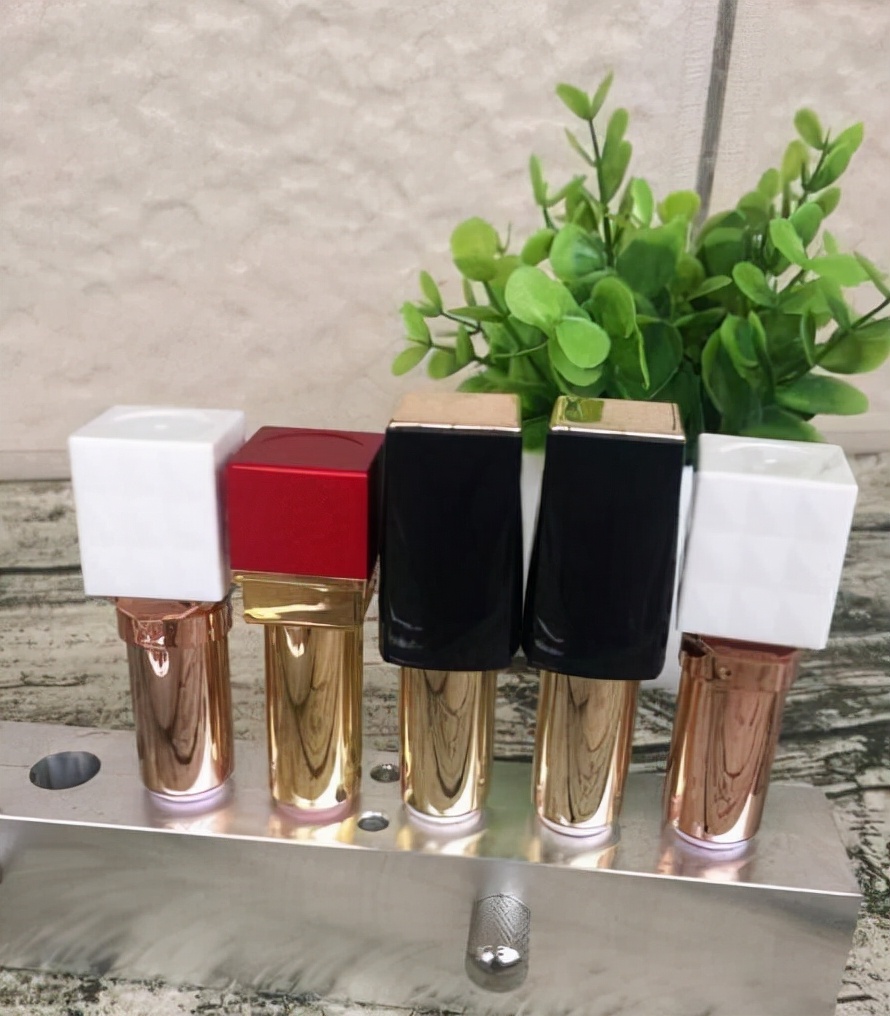 diy口红颜色比例和配方,diy口红香精