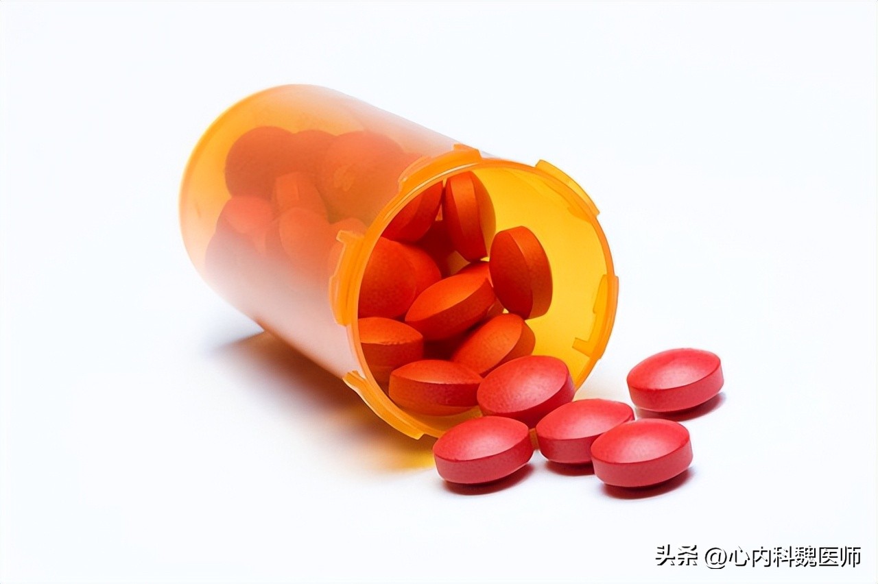 h型高血压需要长期服用叶酸吗,长期吃叶酸和维生素b12有啥副作用