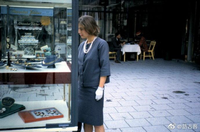 日军日记：*安妇慰**不服从管教，我很愤怒，用*刀刺**插入她的*体下**