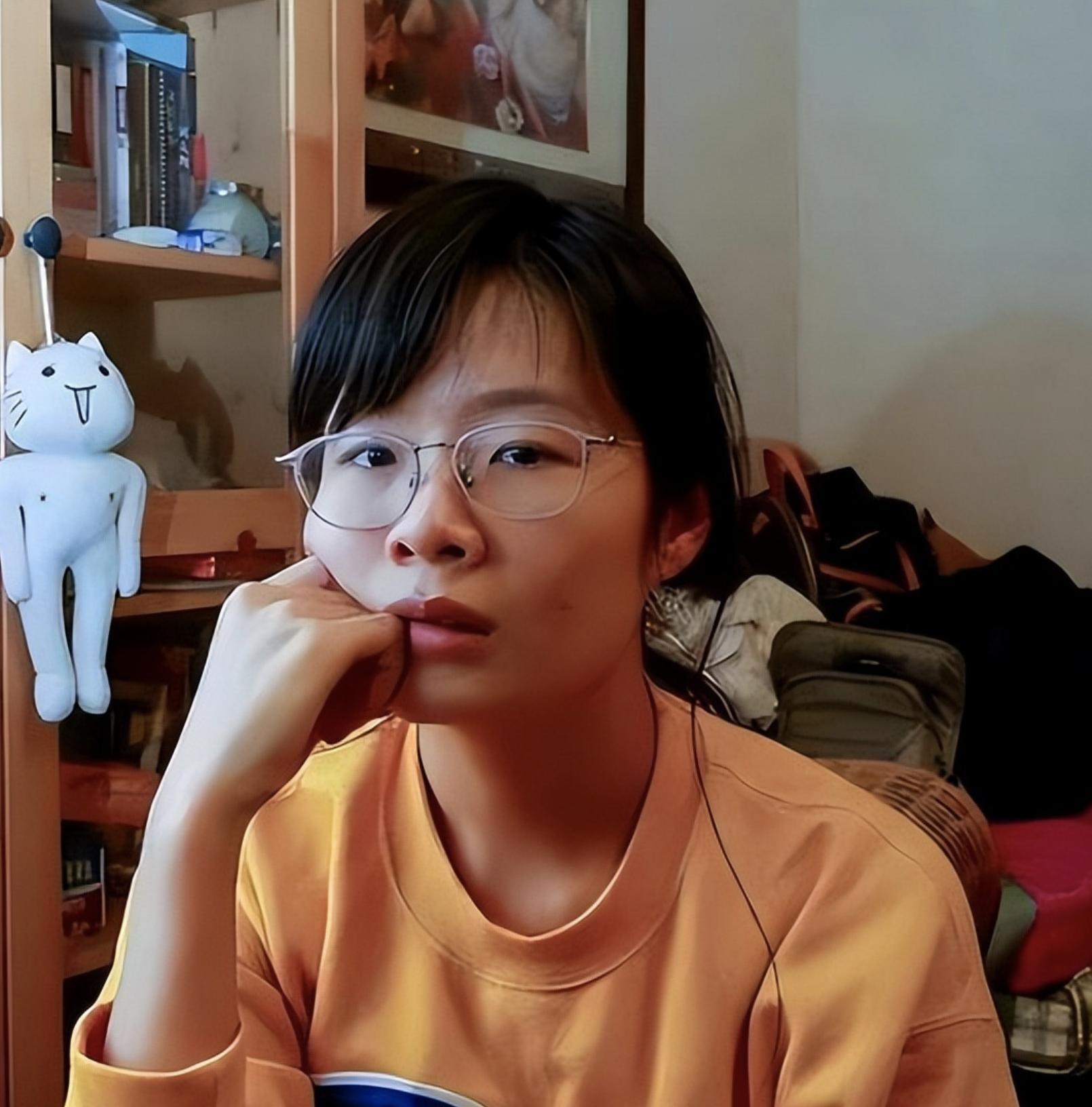 多次“诋毁”祖国，3年后又高调回国找工作的许可馨,结局让人解气