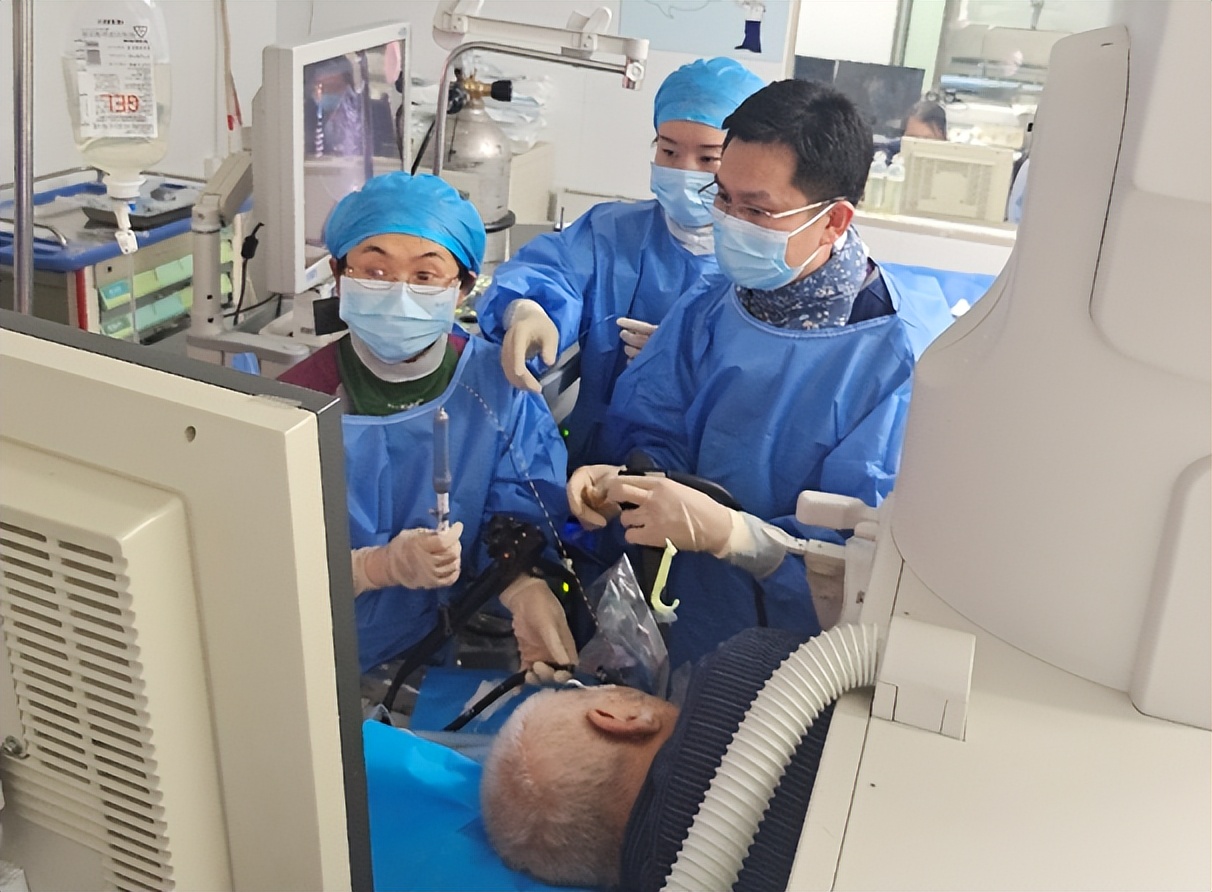 全球首列什么手术在哈医大,哈医大一院完成顶级手术