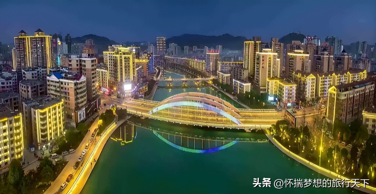 贵州黔南州：一个隐藏在深山的仙境——黔南州旅游攻略